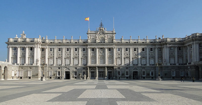 Archivo:Royal Palace of Madrid 02.jpg