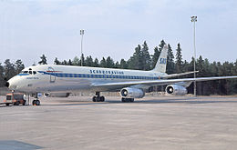 Scandinavian Airlines DC-8-62 LN-MOO.jpg