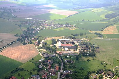 Zaloňov : vue aérienne.