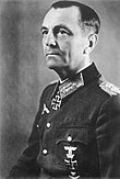 Friedrich Paulus 1942 als General der Panzertruppe