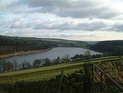 Damflask from Ughill Heights.jpg