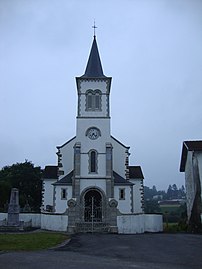 Façade et tour de l'église