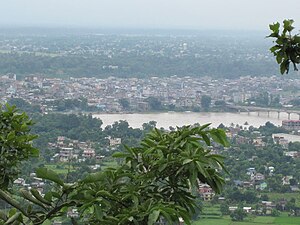 मौला कालिका मंदिर गैंडाकोटी से भरतपुर शहर का दृश्य