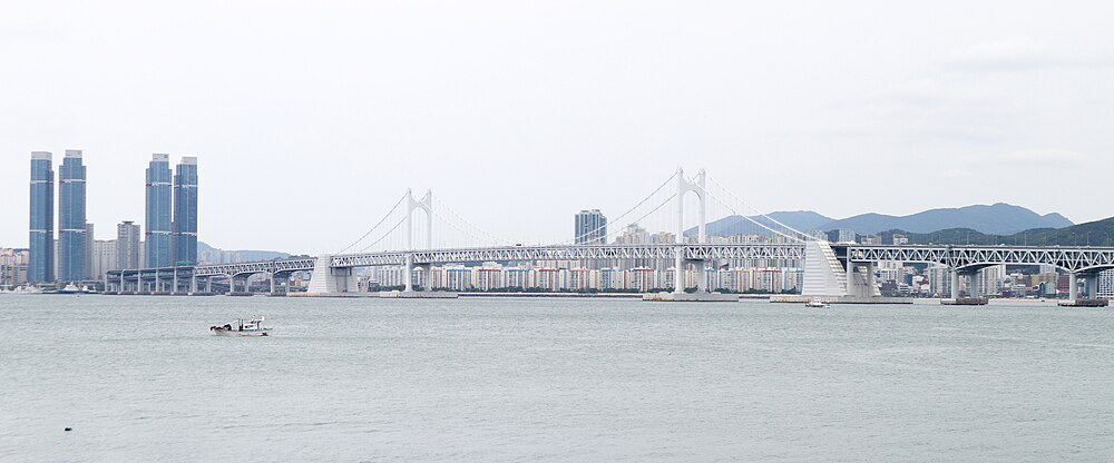 Gwangan Bridge 20200522 001.jpg