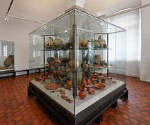 Vue de la salle consacrée à la céramique romaine