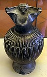 Ойнохойя с маскароном. 550—500 гг. до н. э.