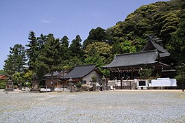 物部神社 境内