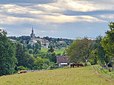 Le bourg de Saint-Paul-en-Chablais en Haute-Savoie, vu depuis le chemin communal de Saint-Paul à Coppy, à la lisière de Maxilly-sur-Léman.