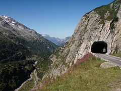 Tunnel på vestlige side[13]