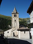 Kirche Saint-Pierre mit romanischem Turm