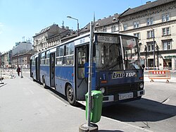 20E a Keleti pályaudvarnál