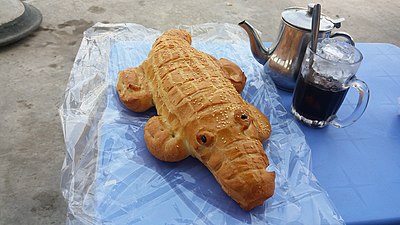 Bánh mì cá sấu[5] - Núi Sập,[2] An Giang