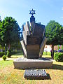 Monument devant le cimetière israélite