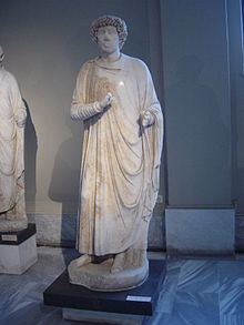 Statue de « jeune magistrat » découverte à Aphrodisias