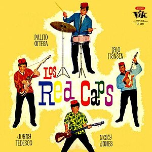 Portada del LP homónimo de 1963 de Los Red Caps, con Palito Ortega, Lalo Fransen, Nicky Jones y Johnny Tedesco.