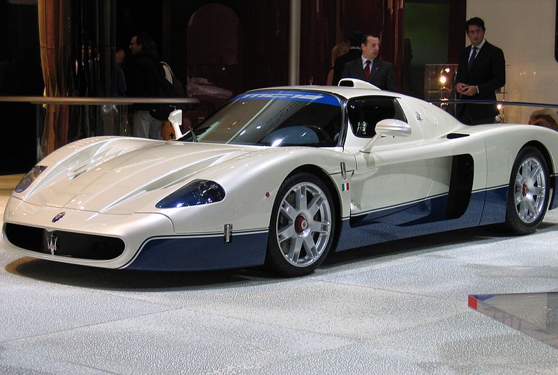 800px-Maserati_MC12_2-cropped.jpg