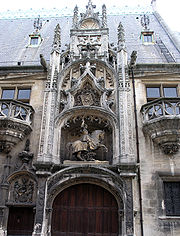 L'entrée du palais des Ducs de Lorraine