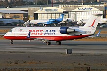 A Pars Air CRJ200 approaching MehrAbad Airport in 2023 ParsAir EP-PAC.jpg