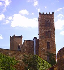 Ang mga torre sa Old Château nga vimy