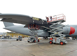 Центр логистики Warner Robins Air - C-5 - 1.jpg