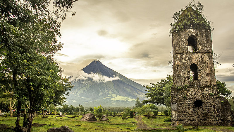 Cagsawa Ruins