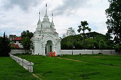 Entrance gate, Wat Suan Dok