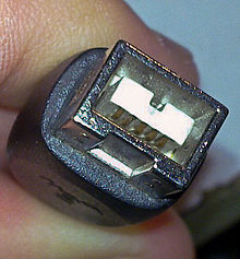 A 9-conductor bilingual connector Firewire800.jpg