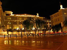 The Eastern & Oriental Hotel was founded in the 1880s by the Armenian Sarkies Brothers, who went on to establish similar hotels throughout Southeast Asia, such as Singapore's Raffles Hotel. Georgetown, George Town, Penang, Malaysia - panoramio - pupupi.jpg