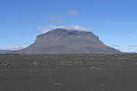 Le volcan tabulaire d'Herðubreið.