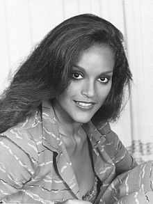 Jayne Kennedy 1980.JPG