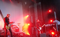 Kent esiintymässä Tukholmassa heinäkuussa 2010.
