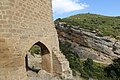 Vista de la arquería junto a la iglesia parroquial de San Martín