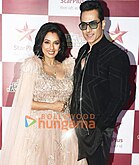 Rupali Ganguly and Sudhanshu Pandey at Star Parivaar Awards 2023