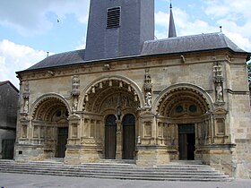 Portail de l'église Saint-Maurille