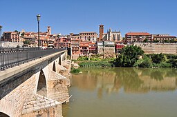 Tordesillas, vid floden Duero