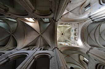 Vistas de las mismas bóvedas de Saint-Étienne