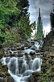 Cascade met het Nationaldenkmal auf dem Kreuzberg