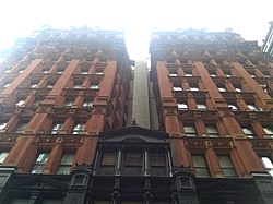 View from Beekman Street, showing the "U" shape of the building. and the "light court" Civic Center NYC Aug 2020 17.jpg