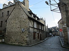 Vue de la rue de la Boulangerie depuis celle de Saint-Charles