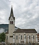 Neue Pfarrkirche St. Genesius mit Friedhof