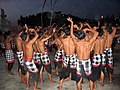 kecak táncosok Uluwatuban