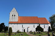 Kirche mit Ausstattung