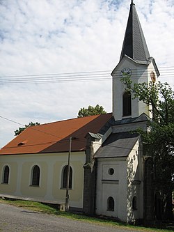 Pohled na kostel od severozápadu