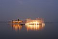 Lake Palace bei Nacht