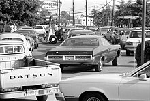 Line at a gas station in Maryland, United States, June 15, 1979. Line at a gas station, June 15, 1979.jpg