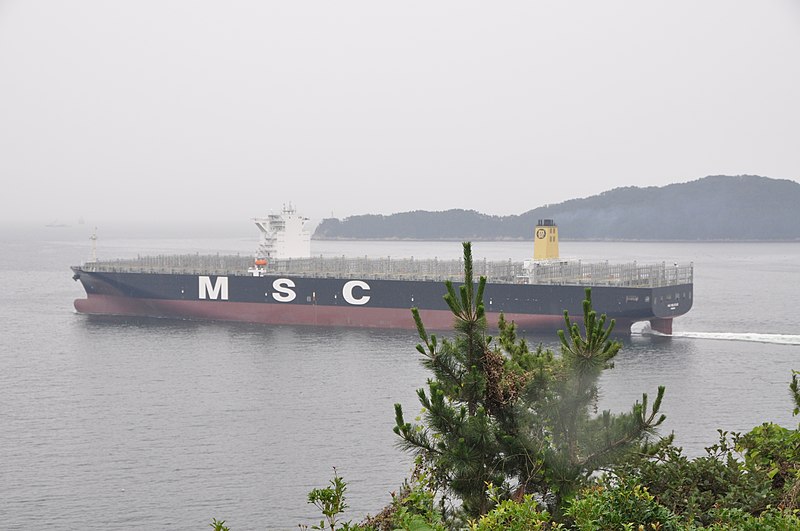 파일:MSC container ship at Okpo Bay.jpg