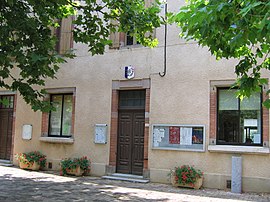 The town hall in Teillet