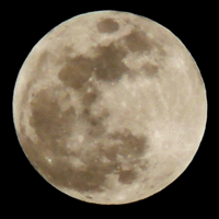 http://upload.wikimedia.org/wikipedia/commons/thumb/a/a4/Moon_eclipse.gif/200px-Moon_eclipse.gif