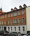 Mietshaus in halboffener Bebauung