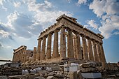 Пример древнегреческой архитектуры: Парфенон, в Афинах (Греция)